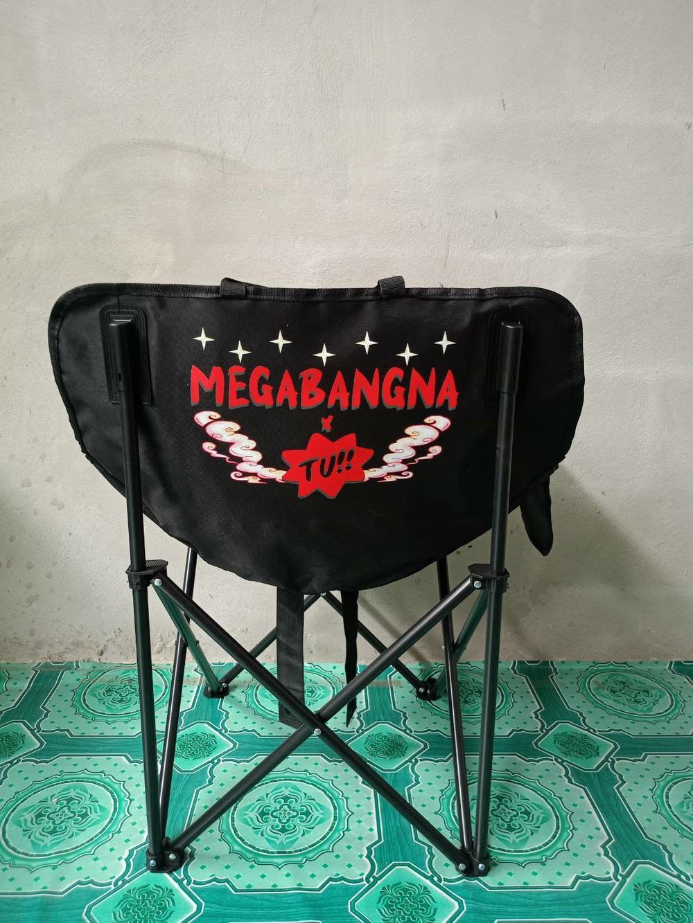 เก้าอี้แคมป์ปิ้งสกรีนโลโก้ Mega Bangna ผลิตโดย AEW CAMPING